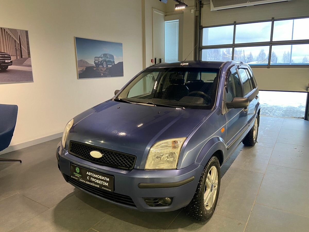 Ford Fusion I