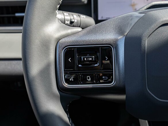 2026 Toyota RAV4 VI (XA60), белый, 4540000 рублей - вид 19