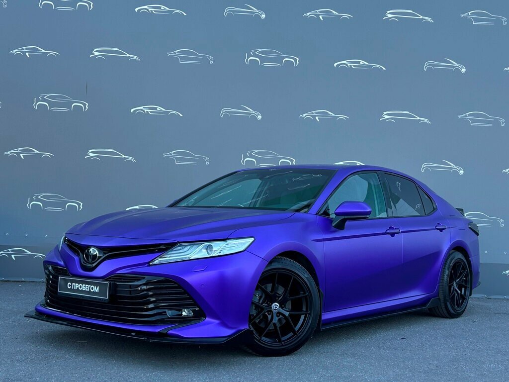 Toyota Camry VIII (XV70)