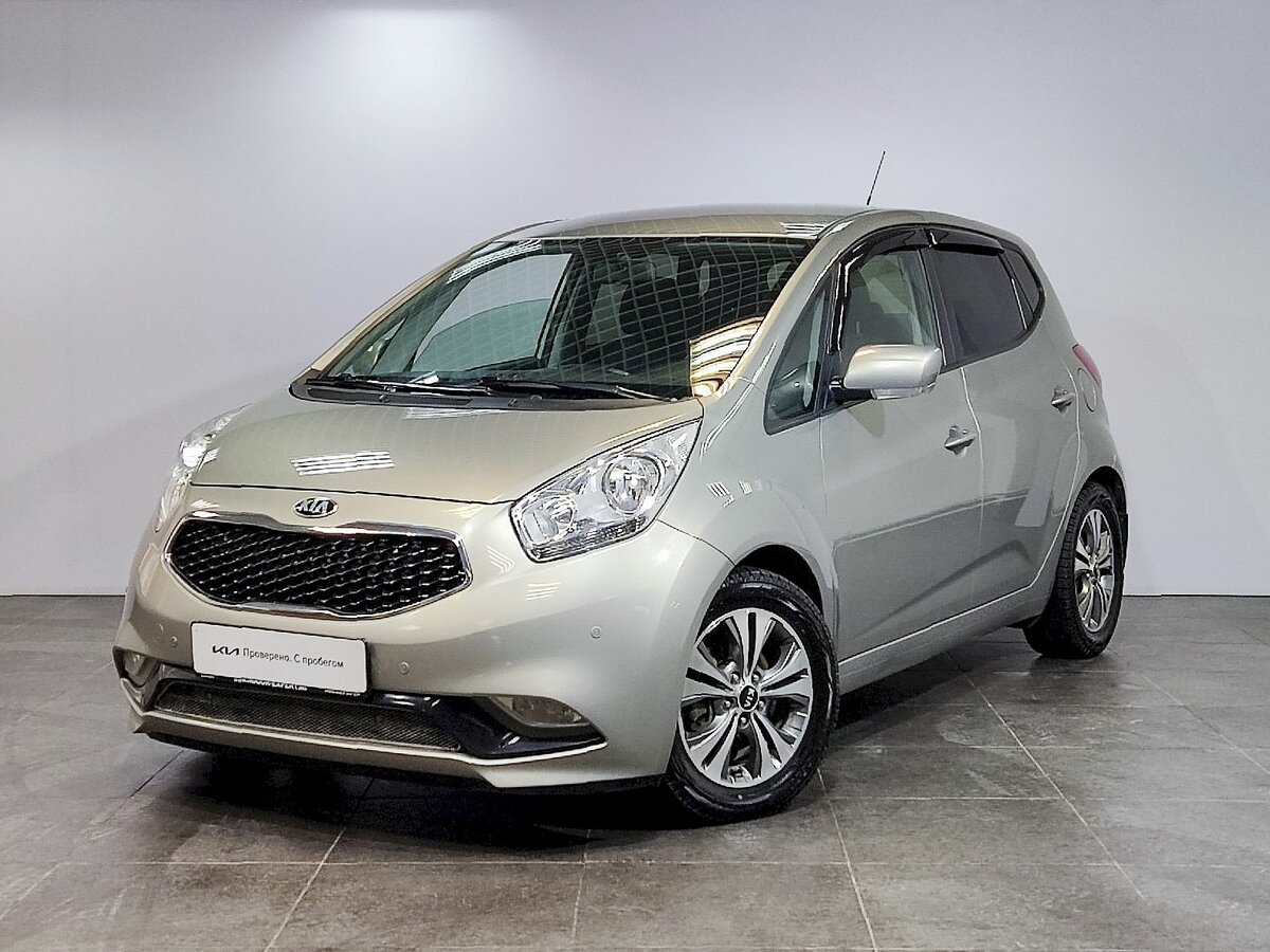 Kia Venga i компактвэн
