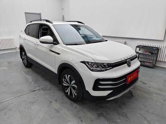 Volkswagen Tharu XR
