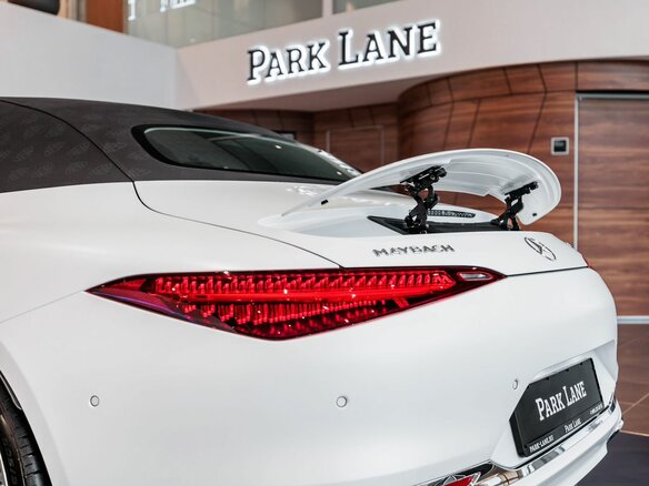 2025 Mercedes-Benz Maybach SL SL 680, белый, 36890000 рублей - вид 16