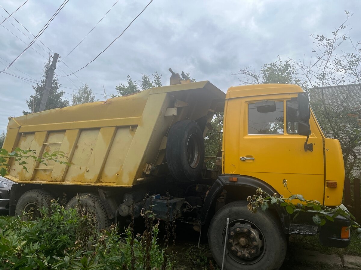 Камаз 65115 желтый