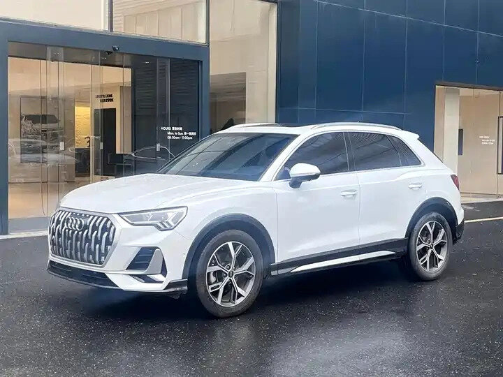 Audi Q3 35 TFSI II (F3)