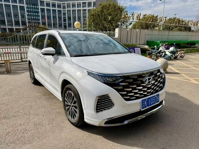 Hyundai Custo I