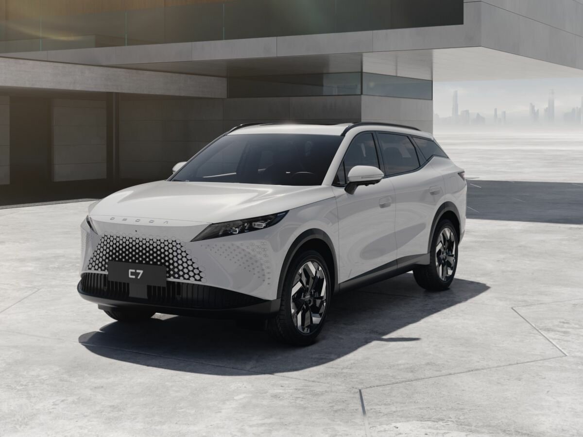 Omoda C7