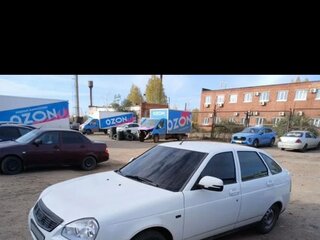 2015 Lada (ВАЗ) Priora I Рестайлинг, белый, 300000 рублей, вид 1