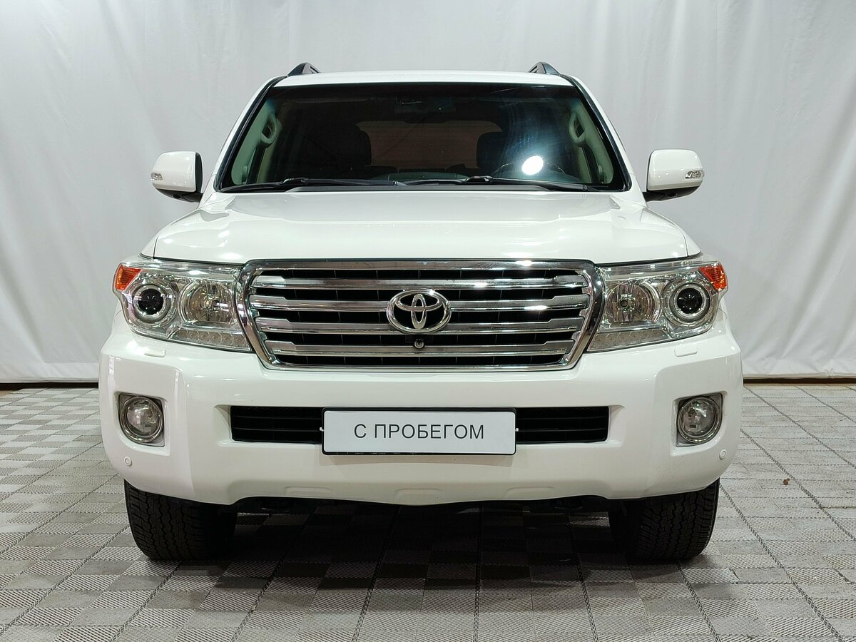 Toyota Land Cruiser 200 Series Рестайлинг 1