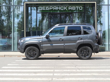 2022 Lada (ВАЗ) Niva Travel I, серый, 1145000 рублей, вид 2