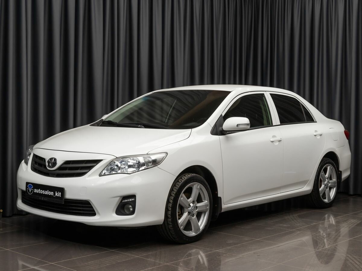 Toyota Corolla X (E140, E150) Рестайлинг