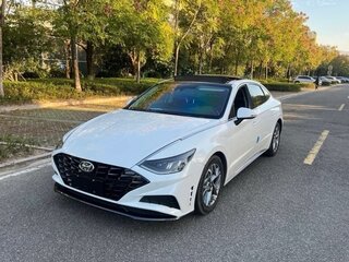 2020 Hyundai Sonata VII (LF) Рестайлинг, белый, 1578000 рублей, вид 1
