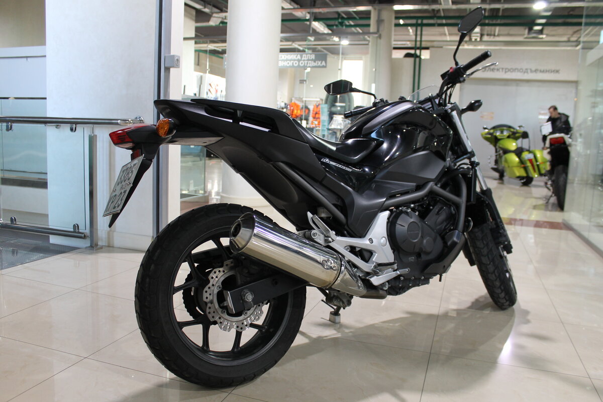 Honda nc700s 2012