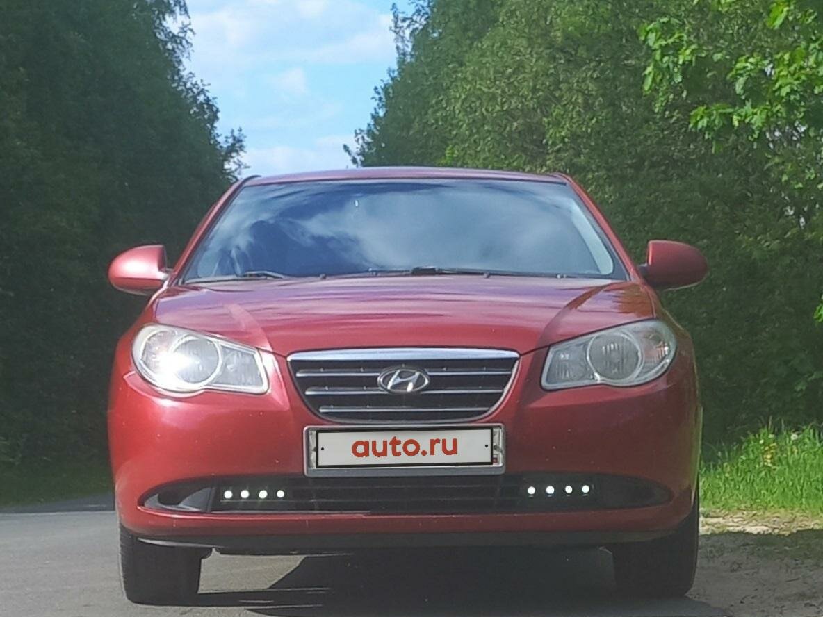 Купить б/у Hyundai Elantra IV (HD) 1.6 AT (122 л.с.) бензин автомат во ...