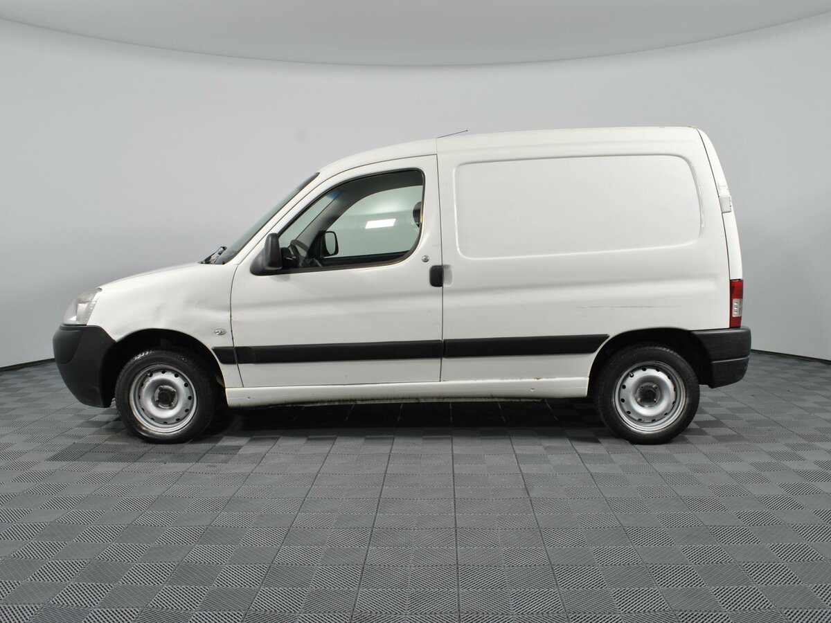 Peugeot partner 2010 вид сбоку