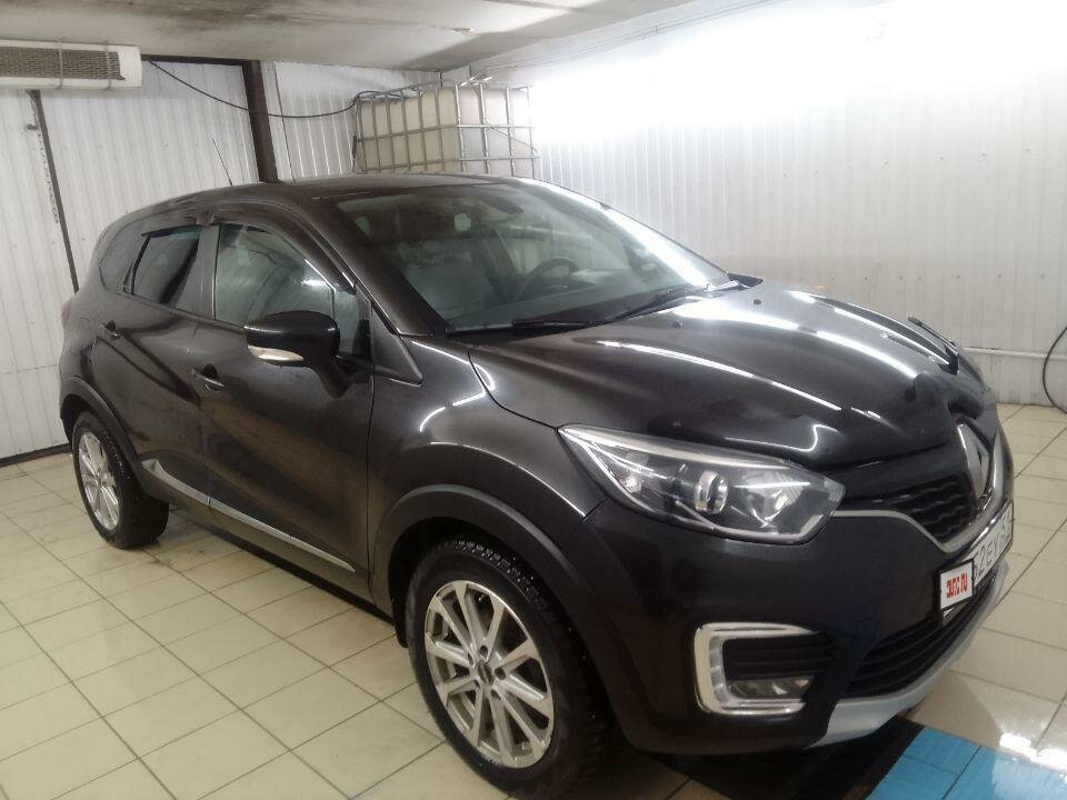 Купить б/у Renault Kaptur I 2.0 MT (143 л.с.) 4WD бензин механика в ...