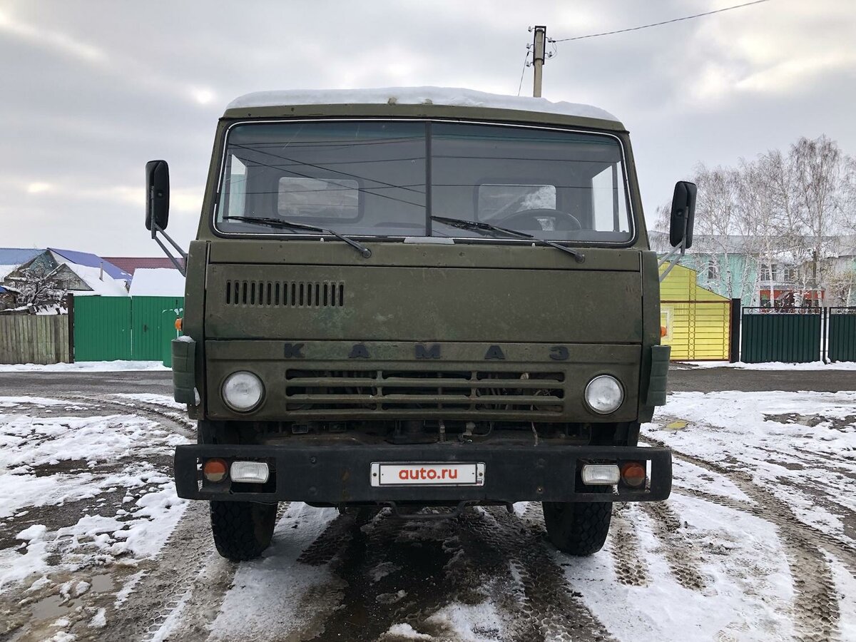 Купить б/у КамАЗ 55102 дизель механика в Исянгулове: зелёный самосвал с ...