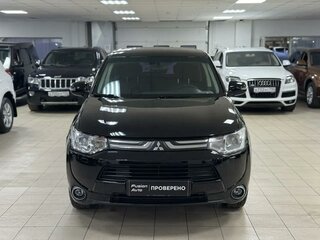 2014 Mitsubishi Outlander III, чёрный, 1049000 рублей, вид 2