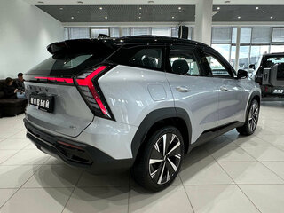 2025 Geely Atlas II, серебристый, 4017190 рублей, вид 5