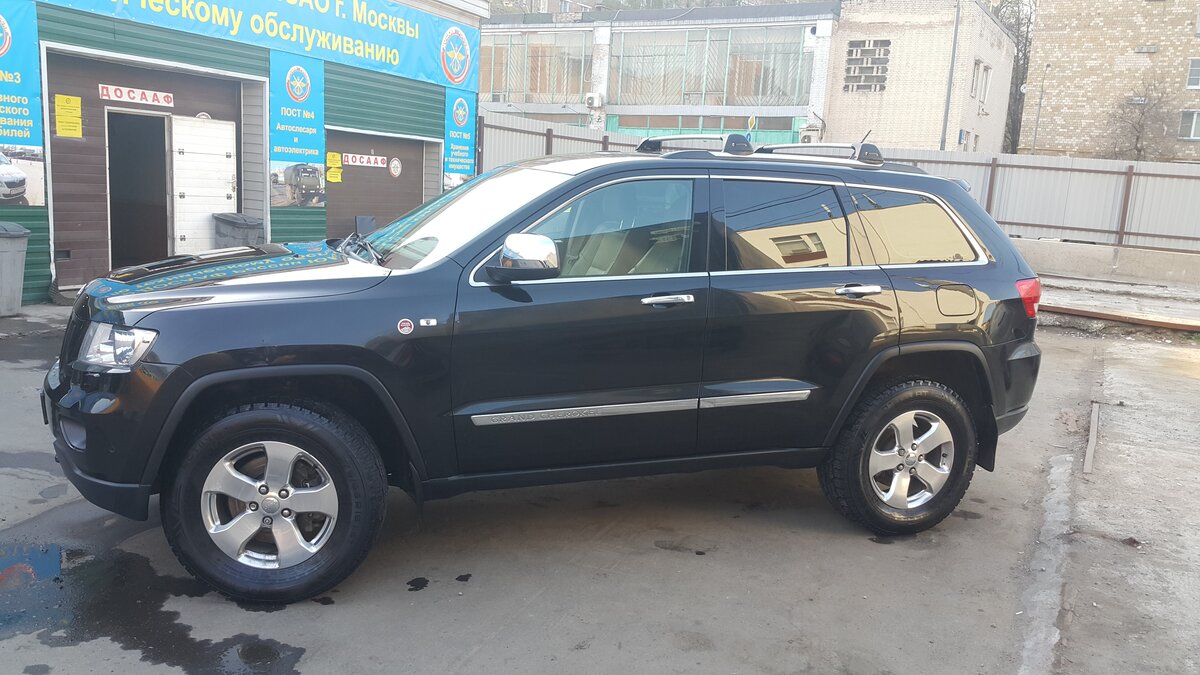 Купить б/у Jeep Grand Cherokee IV (WK2) 3.6 AT (286 л.с