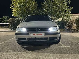 1999 Volkswagen Golf IV, серебристый, 420000 рублей, вид 1
