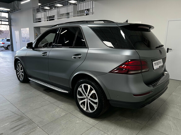 2018 Mercedes-Benz GLE 350 d I (W166), серый, 3800000 рублей - вид 2