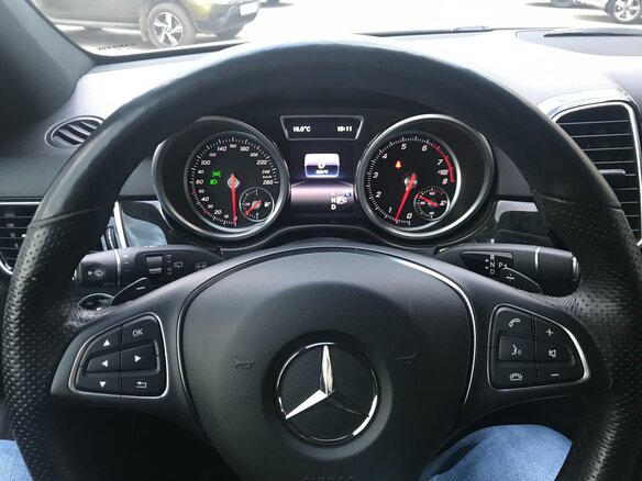 2016 Mercedes-Benz GLE 300 I (W166), белый, 4450000 рублей - вид 2