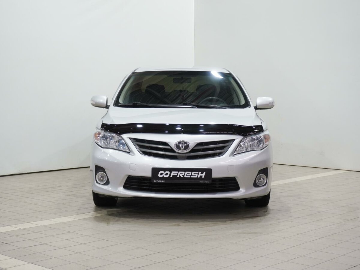 Toyota Corolla X (E140, E150) Рестайлинг