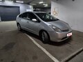 2006 Toyota Prius II Рестайлинг (XW20), серебристый, 750000 рублей - вид 1