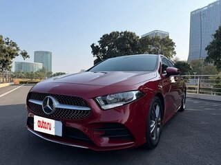 2021 Mercedes-Benz A-Класс 180 Long IV (W177), красный, 1800000 рублей, вид 1