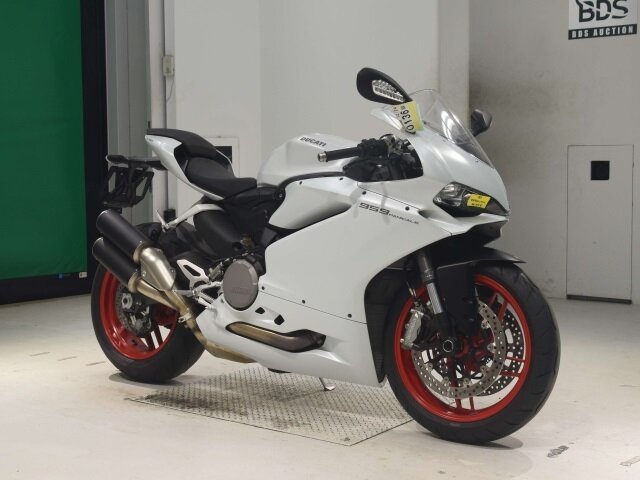 Ducati Panigale V2
