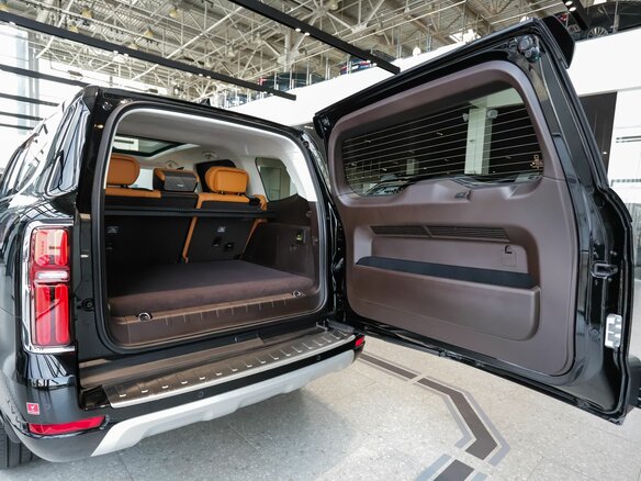 2026 Tank 500 Hi-Charge I, чёрный, 7999000 рублей - вид 20