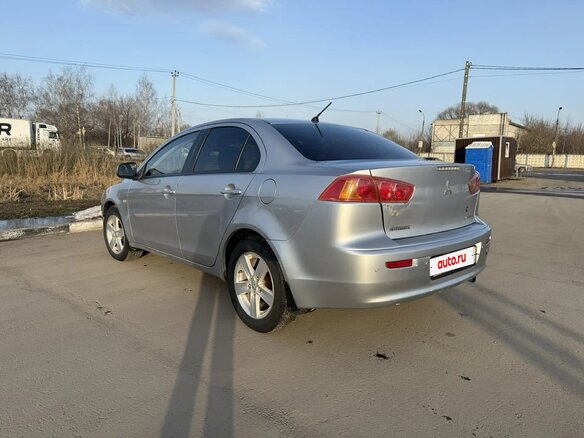 2007 Mitsubishi Lancer X, серебристый, 570000 рублей - вид 3