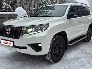 2021 Toyota Land Cruiser Prado 150 Series Рестайлинг 3, белый, 5500000 рублей, вид 1