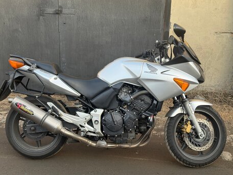 2004 Honda CBF 600, серебристый, 460000 рублей, вид 1