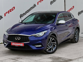 Infiniti Q30
