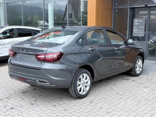 2026 Lada (ВАЗ) Vesta I Рестайлинг (NG), серебристый, 1805000 рублей, вид 5