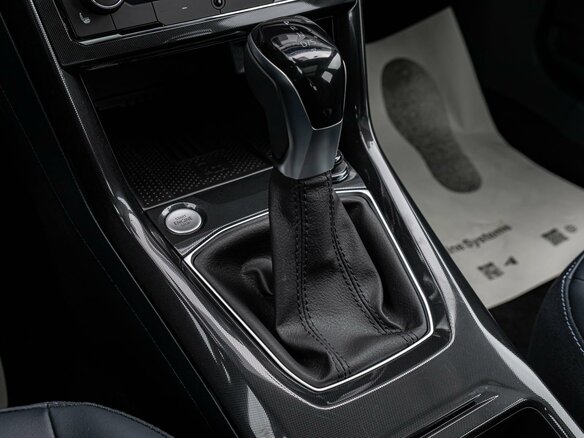 2025 Volkswagen Tharu XR 300 TSI, серый, 2995000 рублей - вид 12