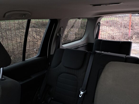 2011 Nissan Pathfinder III Рестайлинг, серебристый, 1400000 рублей - вид 17