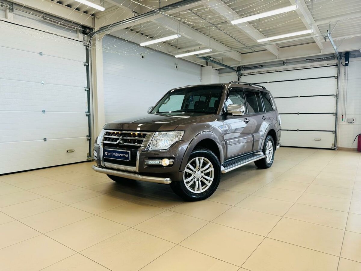Mitsubishi Pajero IV Рестайлинг 2