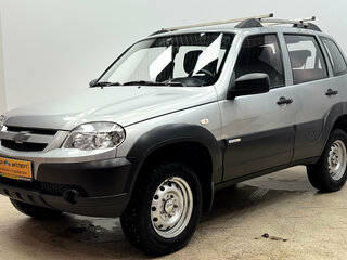 2014 Chevrolet Niva I Рестайлинг, серый, 530000 рублей, вид 1