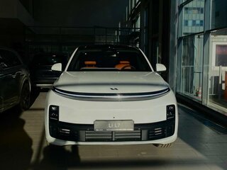 2025 Li Auto (Lixiang) L7 52.3 kWh I Рестайлинг, белый, 10690000 рублей, вид 1