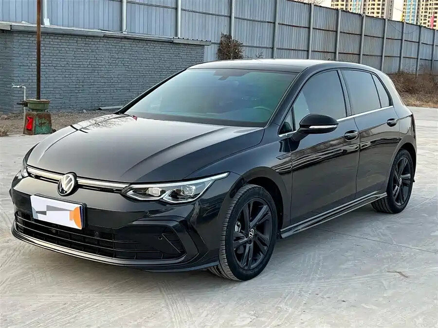 Volkswagen Golf VIII