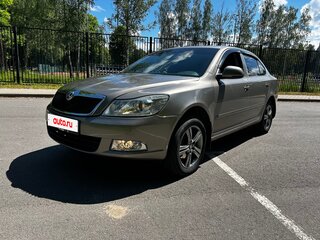 2010 Skoda Octavia II (A5) Рестайлинг, серый, 550000 рублей, вид 1