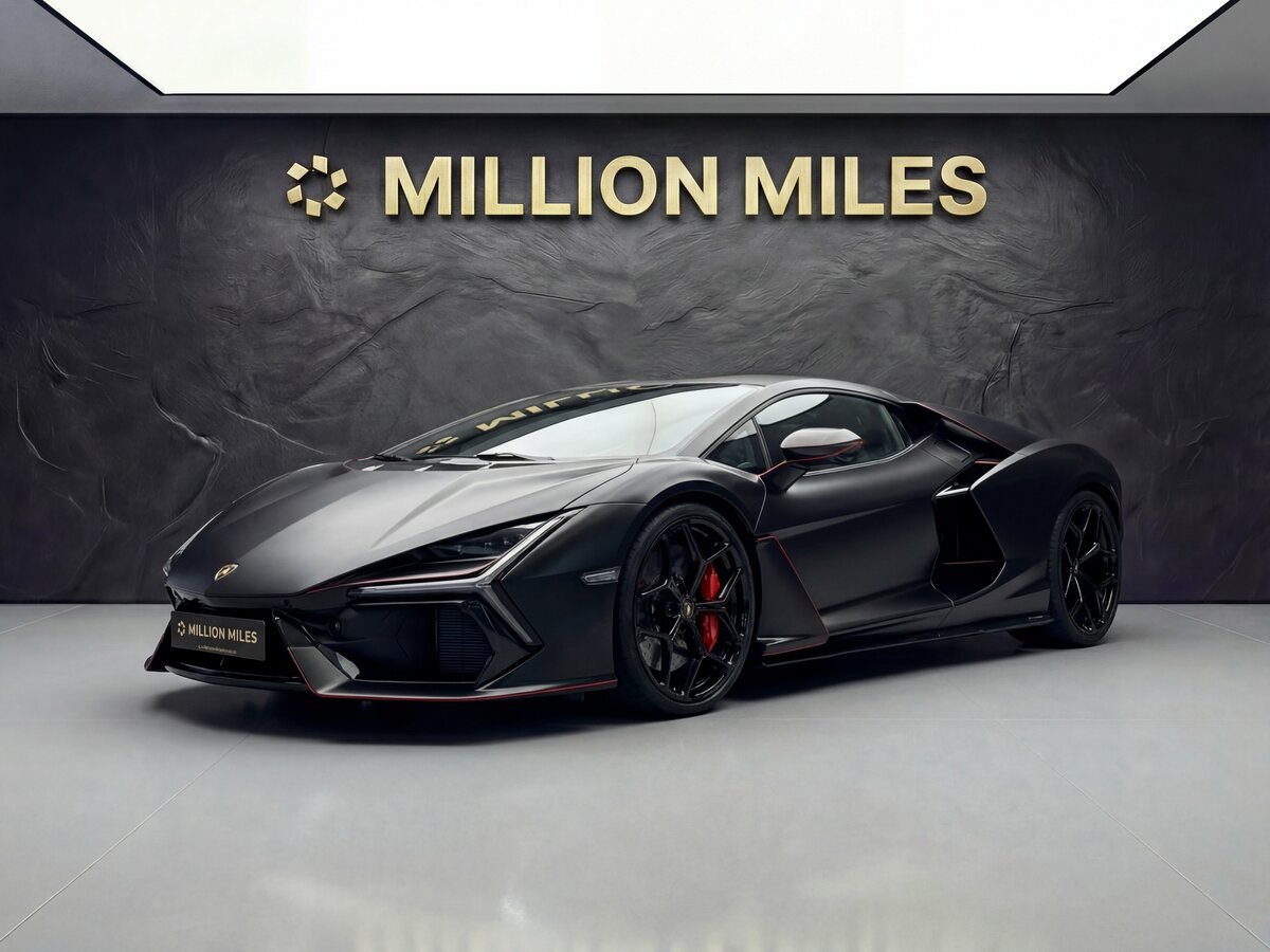 Lamborghini Revuelto