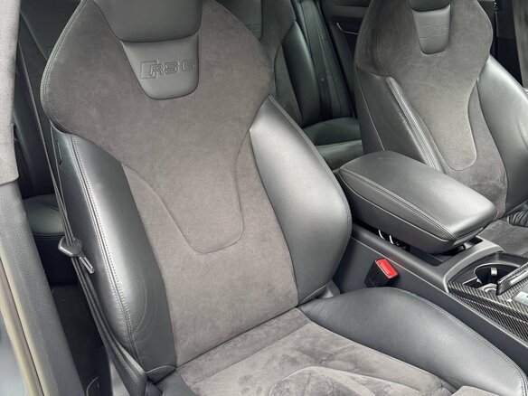 2010 Audi RS 6 II (C6), серый, 4500000 рублей - вид 10