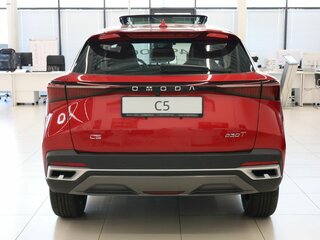 2025 Omoda C5 I Рестайлинг, красный, 2839000 рублей, вид 4