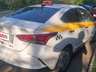 2017 Hyundai Solaris II, красный, 505000 рублей, вид 5