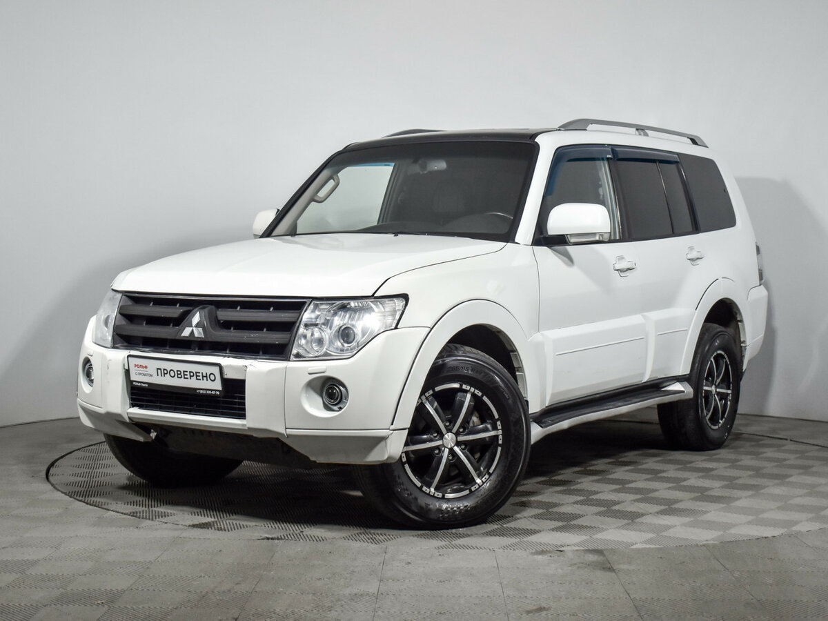 Mitsubishi Pajero IV