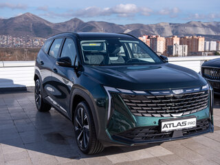 2025 Geely Atlas II, зелёный, 3970990 рублей, вид 2