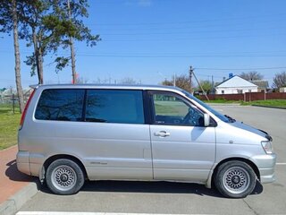 1998 Toyota Town Ace Noah III, серый, 690000 рублей, вид 2